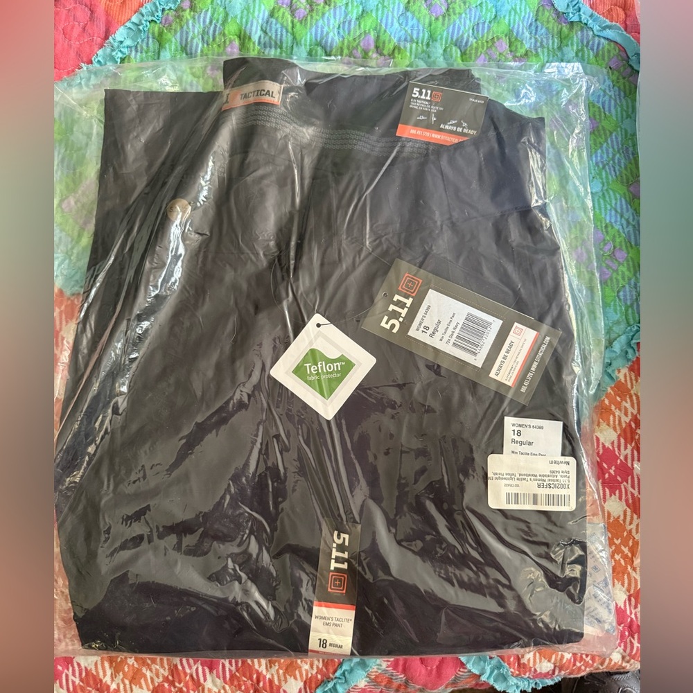 5.11 Tactical Women's EMS Pants Dark Navy Size 18 NEW